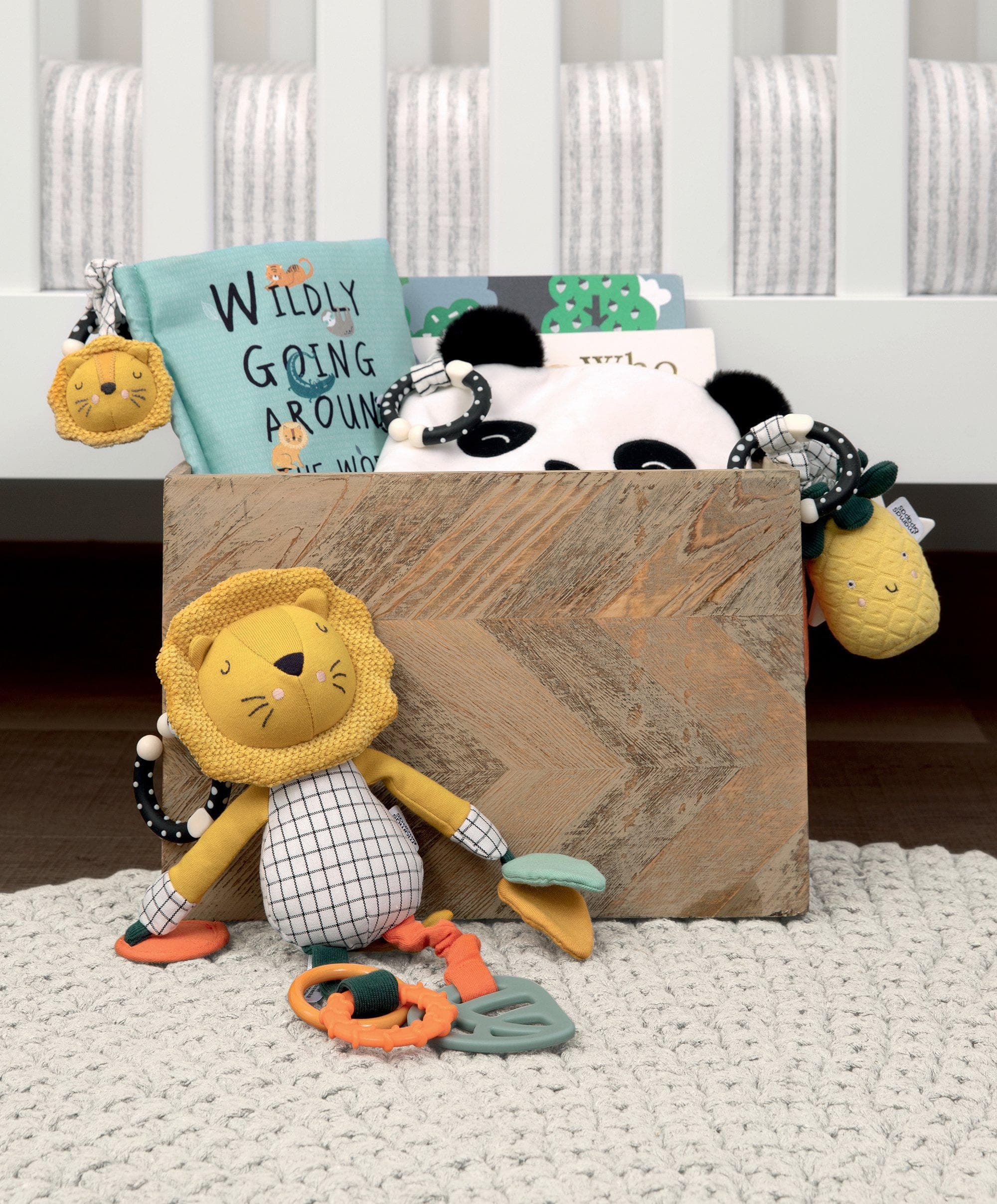 Wildly Adventures Activity Book & Toy - Image 4