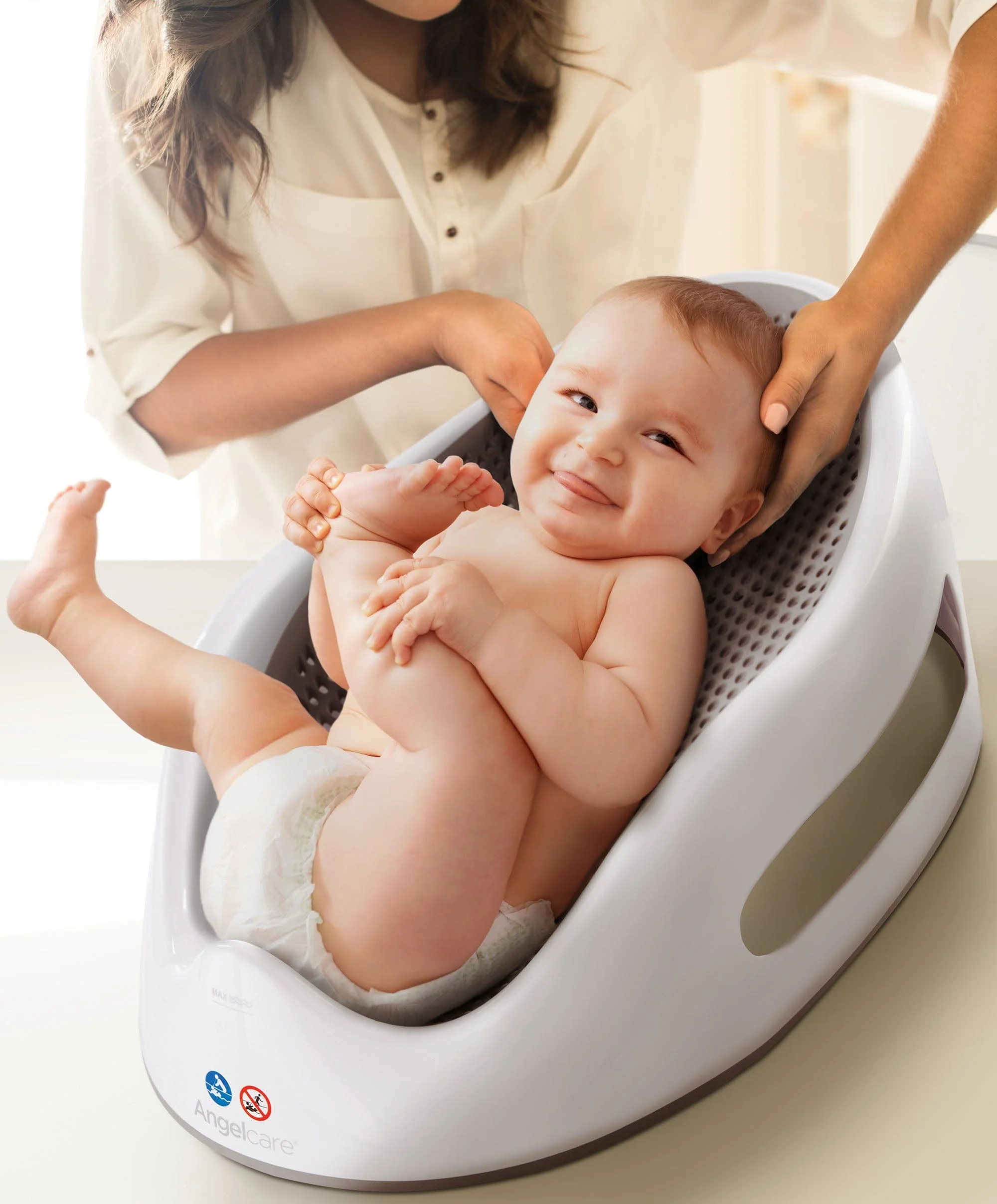 Angelcare Soft Touch Baby Bath Support - Grey - Image 10