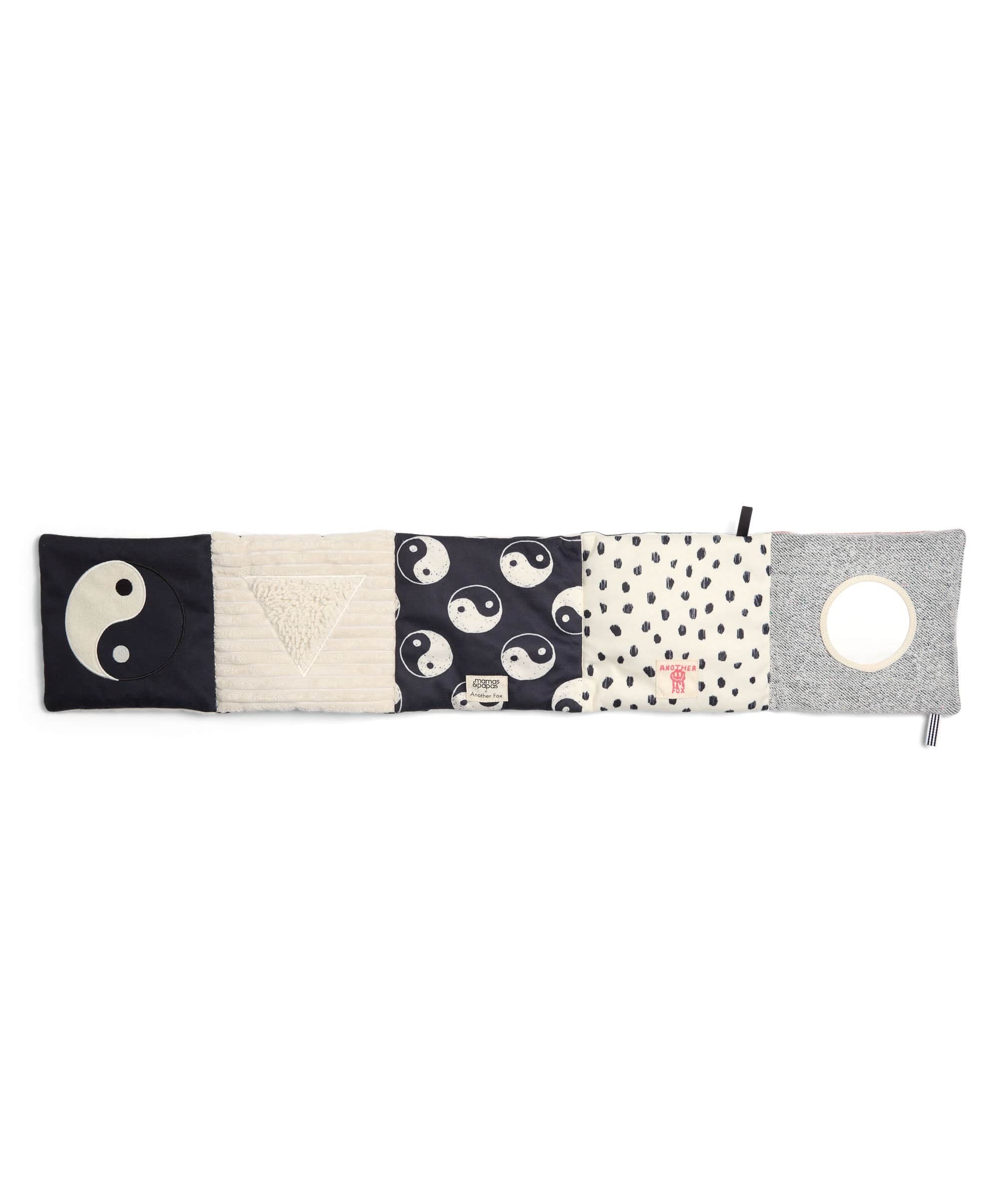 Mamas and Papas x Another Fox Folding Book - Image 6