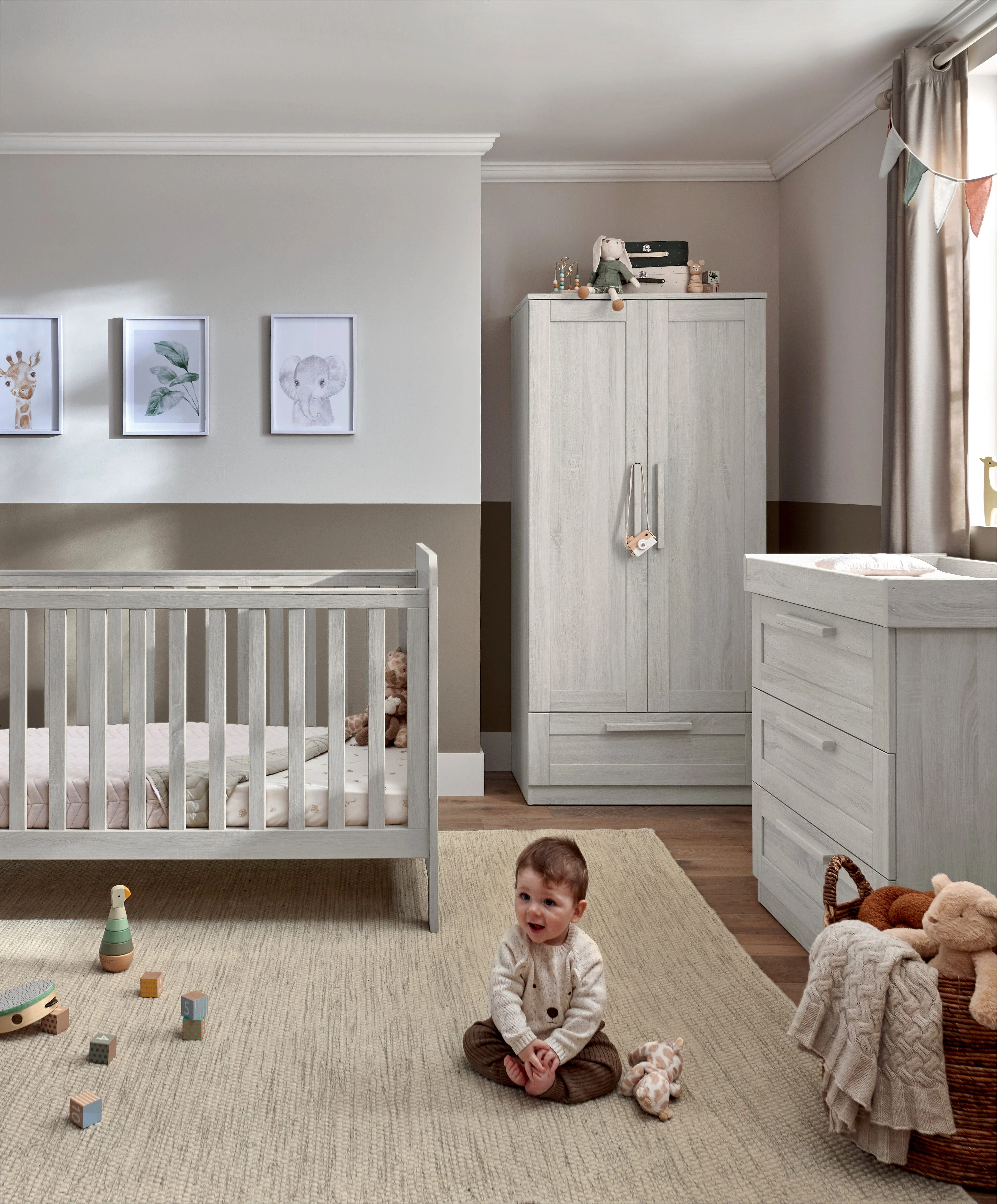 Atlas 3 Piece Cotbed Range with Dresser Changer & Wardrobe - Nimbus White - Image 16