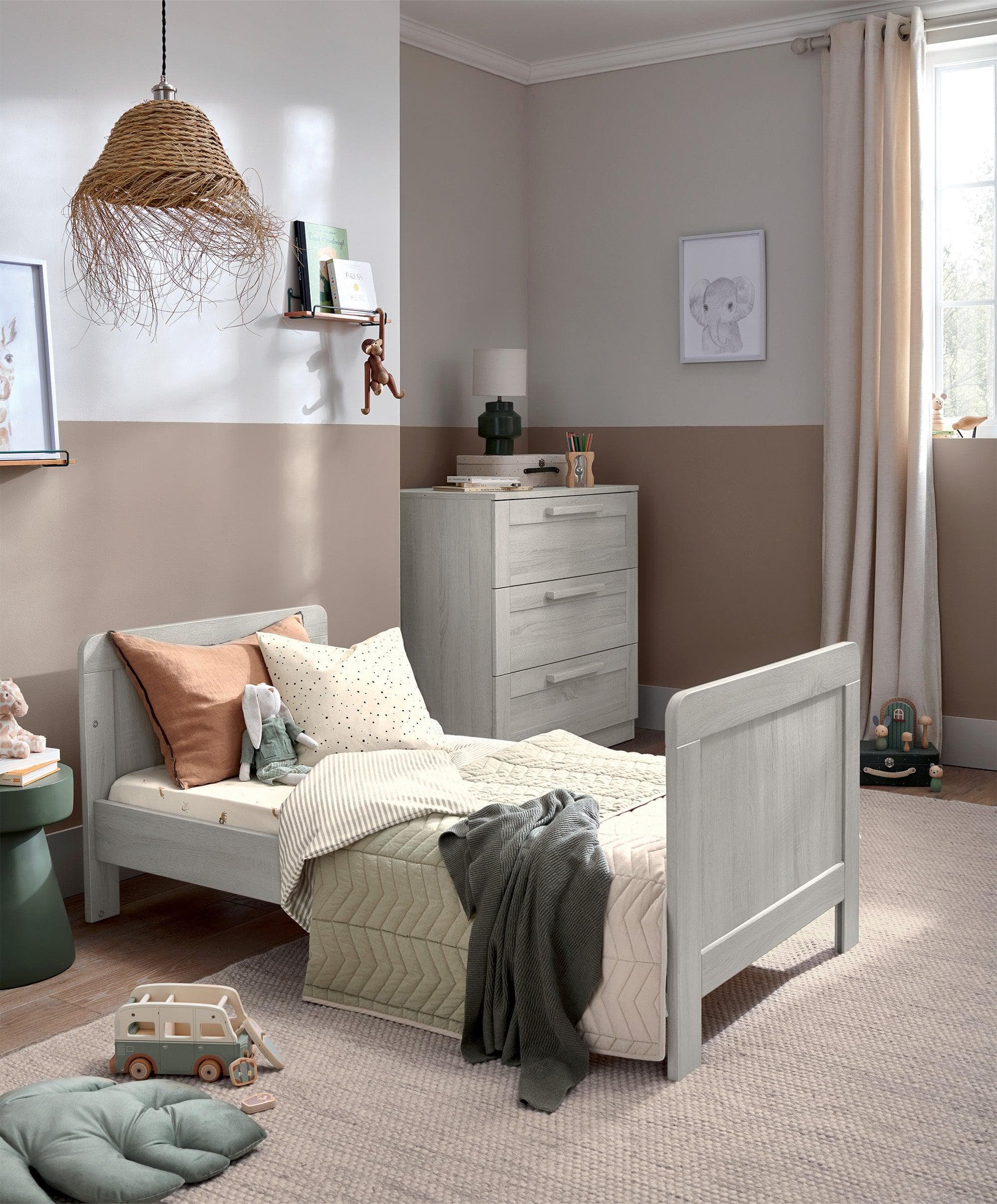 Atlas 3 Piece Cotbed Range with Dresser Changer & Wardrobe - Nimbus White - Image 5