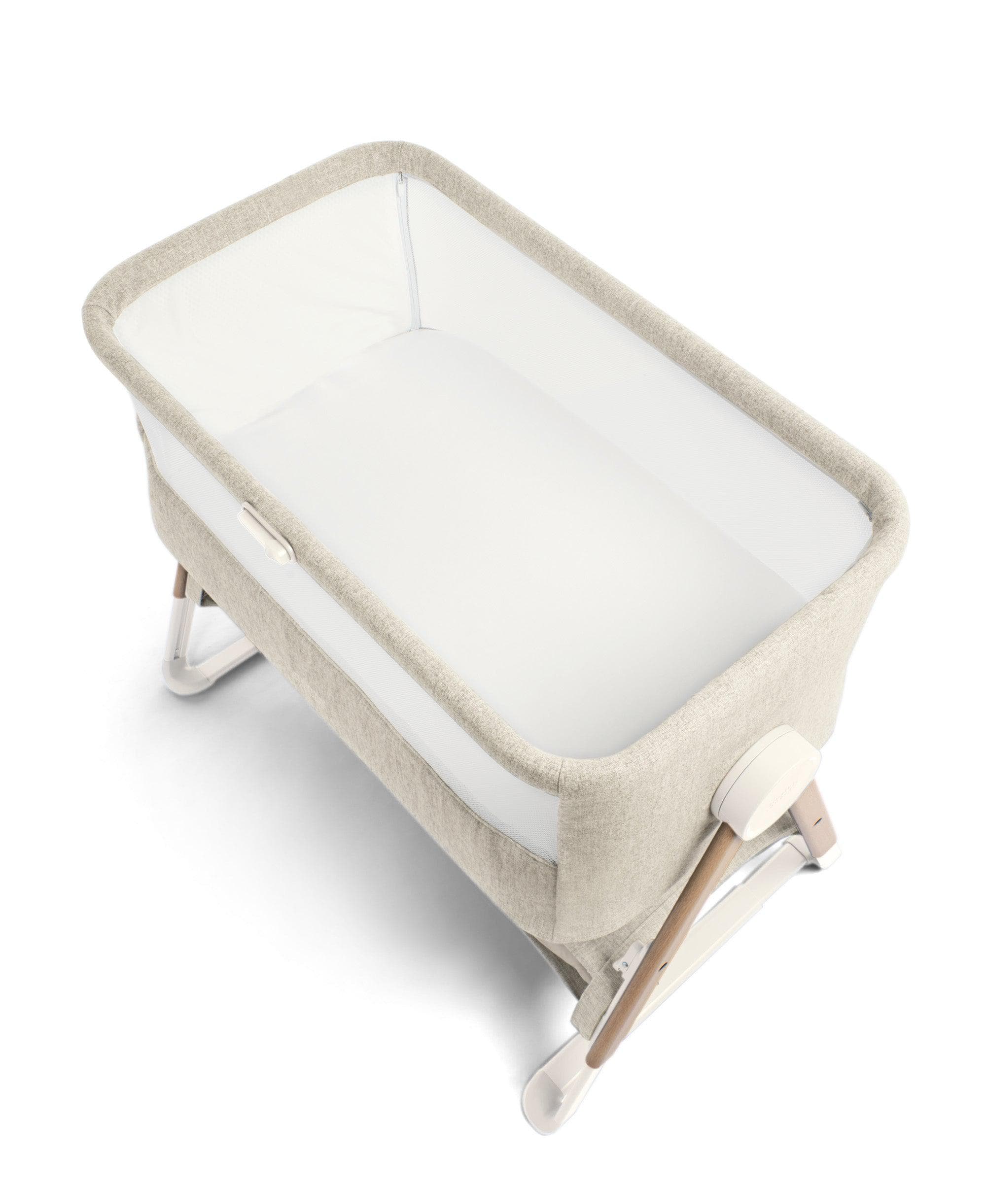 Lua Bedside Crib and Sheet Bundle - Fawn/White - Image 8