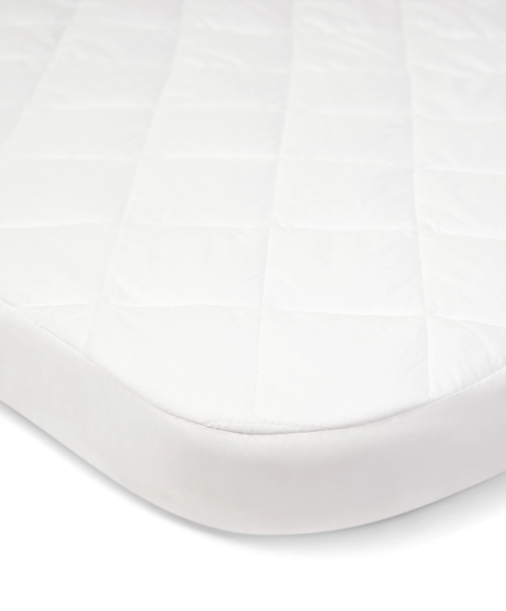 Lua Bedside Crib and Sheet Bundle - Grey/White - Image 13